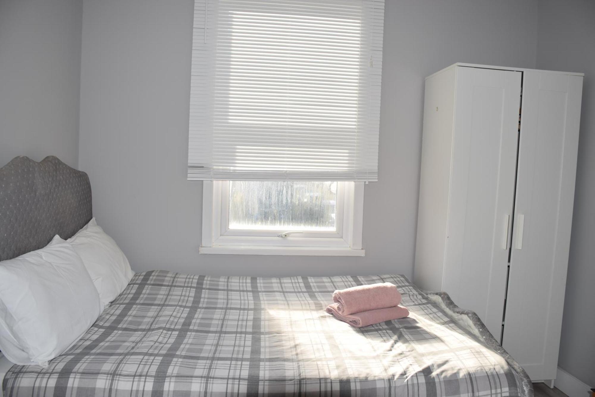 Chandos - 4 Bedroom House - 20 Mins To Centre London Luaran gambar